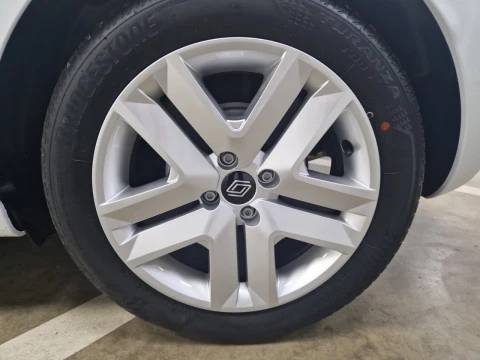 Renault Clio Evolution full hybrid E-Tech 145 (103Kw)