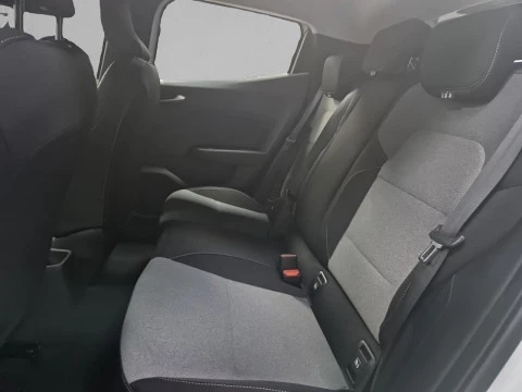 Renault Clio Evolution full hybrid E-Tech 145 (103Kw)