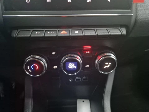 Renault Clio Evolution full hybrid E-Tech 145 (103Kw)