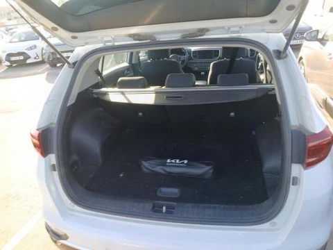 Kia Sportage 1.6 CRDi MHEV 100kW (136CV) Business 4x4