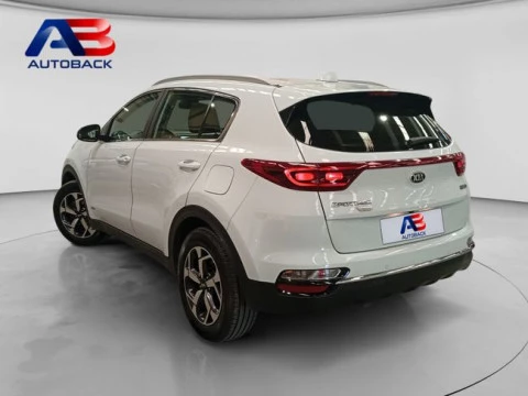 Kia Sportage 1.6 CRDi MHEV 100kW (136CV) Business 4x4
