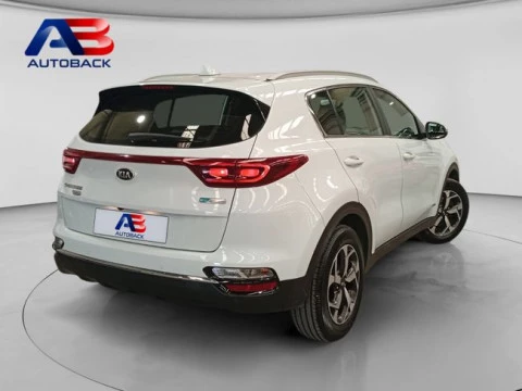 Kia Sportage 1.6 CRDi MHEV 100kW (136CV) Business 4x4