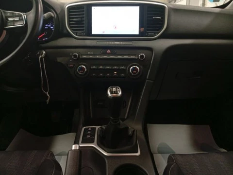 Kia Sportage 1.6 CRDi MHEV 100kW (136CV) Business 4x4