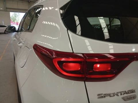 Kia Sportage 1.6 CRDi MHEV 100kW (136CV) Business 4x4