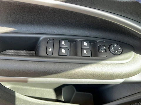 Jeep Avenger 1.2 G 74kW (100CV) Altitude