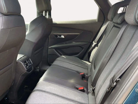 Peugeot 3008 PureTech 130 S&S Allure Pack 96 kW (130 CV)