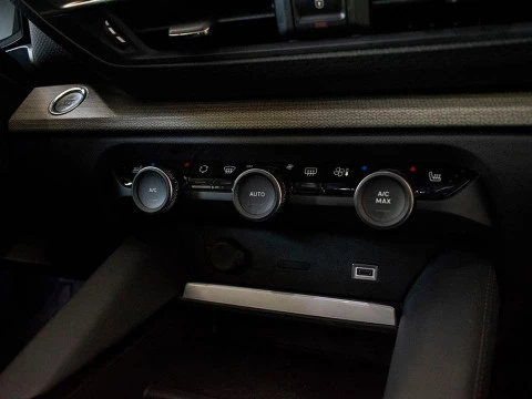 Citroën C5 X 1.6 PURETECH 180 S&S SHINE AUTO 5P