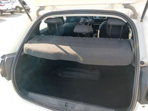 Peugeot 208 BlueHDi 73kW (100CV) Active