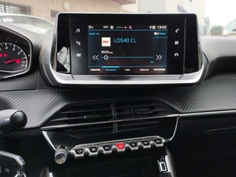 Peugeot 208 BlueHDi 73kW (100CV) Active