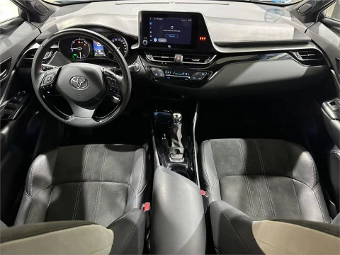 Toyota C-HR 5P GR SPORT 180H e-CVT