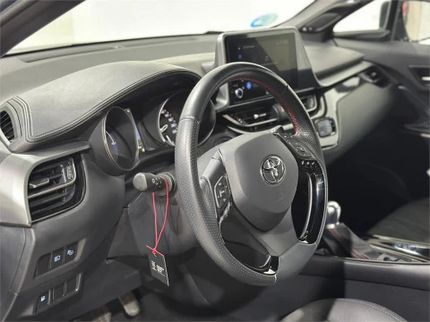 Toyota C-HR 5P GR SPORT 180H e-CVT