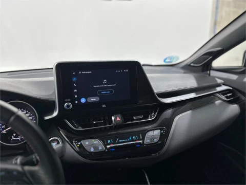 Toyota C-HR 5P GR SPORT 180H e-CVT