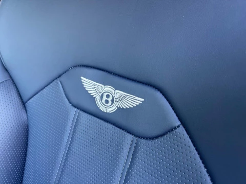 Bentley Bentayga 4.0 V8 4WD AUTO