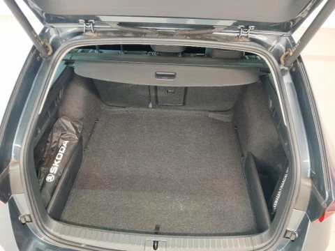 Skoda Octavia 2.0 TDI AMBITION 110KW DSG 150 5P