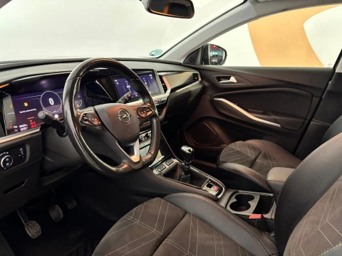 Opel Grandland ULTIMATE 1.2 TURBO 130CV 5P