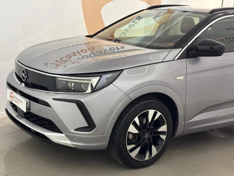 Opel Grandland ULTIMATE 1.2 TURBO 130CV 5P