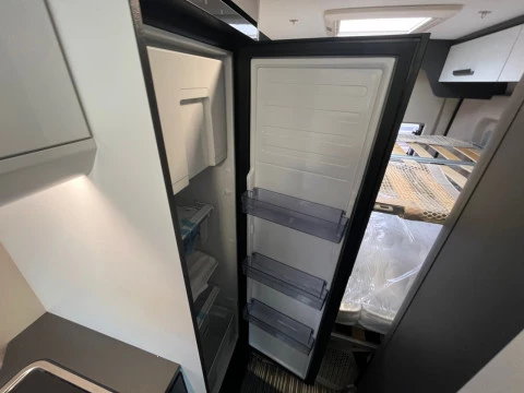 MCLOUIS MENFYS VAN MENFYS 3 MAX S-LINE