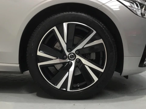 Volvo V90 V90 Dark Plus B4 (diesel) Automatic