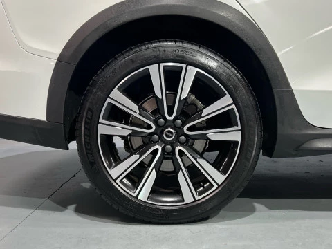 Volvo V60 Cross Country 2.0 D4 AUTO PRO AWD 190 5P