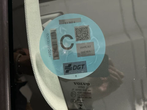 Volvo V60 Cross Country 2.0 D4 AUTO PRO AWD 190 5P