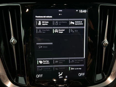 Volvo V60 Cross Country 2.0 D4 AUTO PRO AWD 190 5P