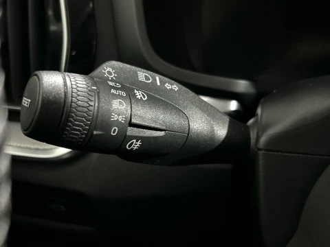 Volvo V60 Cross Country 2.0 D4 AUTO PRO AWD 190 5P