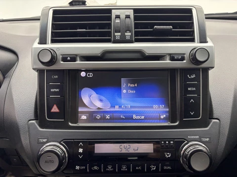 Toyota Land Cruiser 2.8 D-4D VX