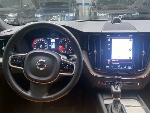 Volvo XC60 2.0 D4 INSCRIPTION AUTO 5P