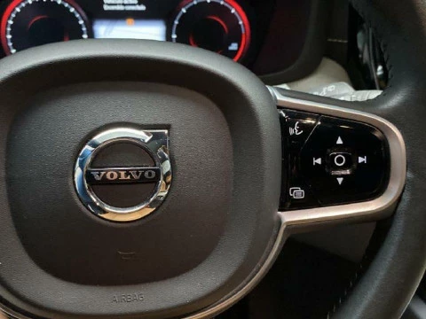 Volvo XC60 2.0 D4 INSCRIPTION AUTO 5P