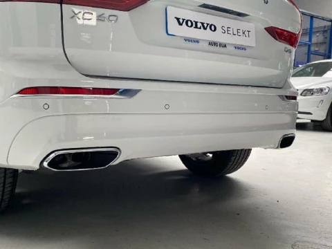 Volvo XC60 2.0 D4 INSCRIPTION AUTO 5P