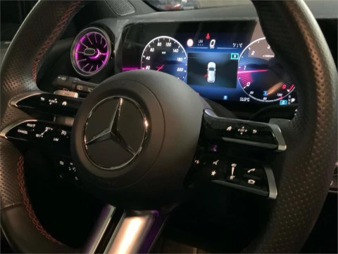 Mercedes-Benz GLA 200 D