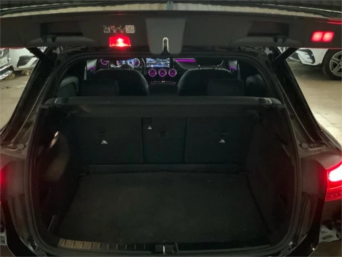 Mercedes-Benz GLA 200 D