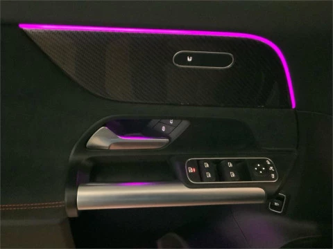 Mercedes-Benz GLA 200 D