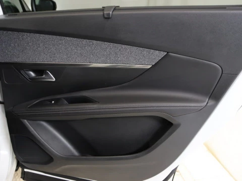 Peugeot 5008 1.5 BLUEHDI 96KW S&S ALLURE 5P 7 PLAZAS