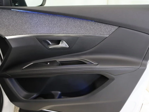 Peugeot 5008 1.5 BLUEHDI 96KW S&S ALLURE 5P 7 PLAZAS