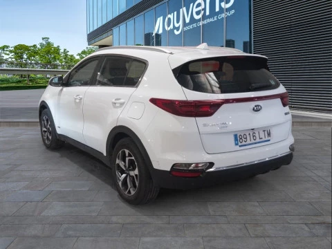 Kia Sportage 1.6 MHEV Business 100kW (136CV) 4x4