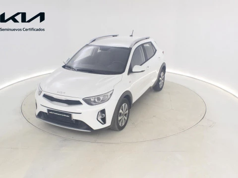 Kia Stonic 1.0 T-GDi 74kW (100CV) MHEV MT Concept Kia Stonic 1.0 T-GDi 74kW (100CV) MHEV MT Concept