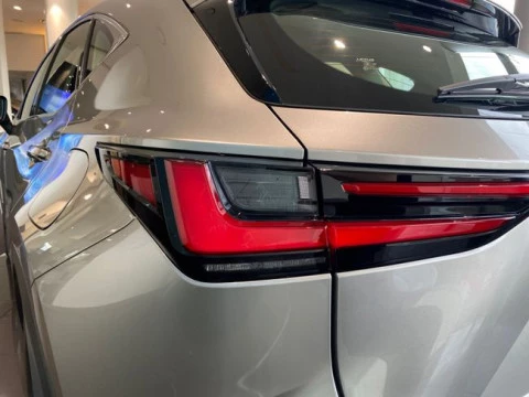 Lexus NX 350h Premium+ 2WD