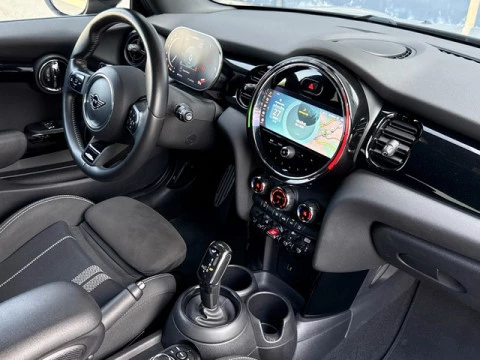 MINI Cooper John  Works 170 kW (231 CV)