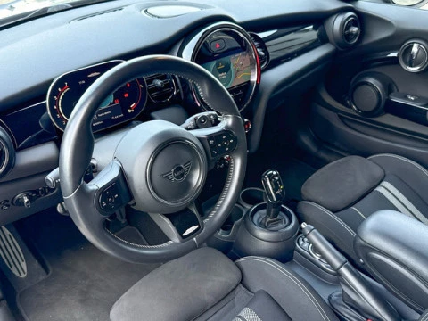 MINI Cooper John  Works 170 kW (231 CV)