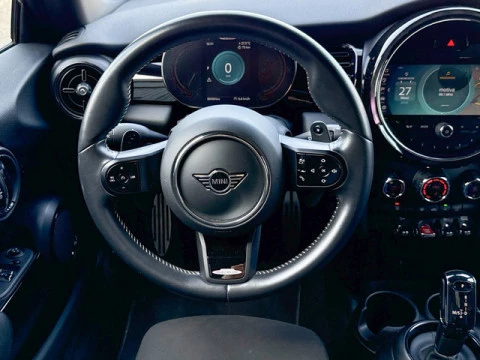 MINI Cooper John  Works 170 kW (231 CV)