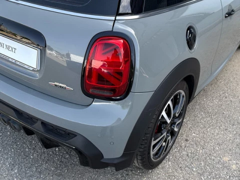 MINI Cooper John  Works 170 kW (231 CV)