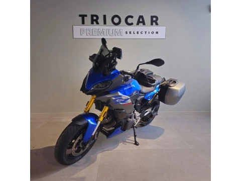 BMW F900 XR Adventure