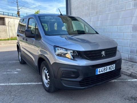 Peugeot e-Rifter e-Rifter Active Pack Standard 100kW