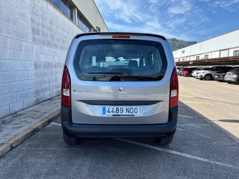 Peugeot e-Rifter e-Rifter Active Pack Standard 100kW