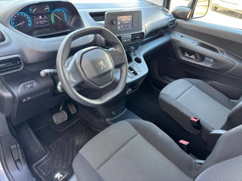 Peugeot e-Rifter e-Rifter Active Pack Standard 100kW