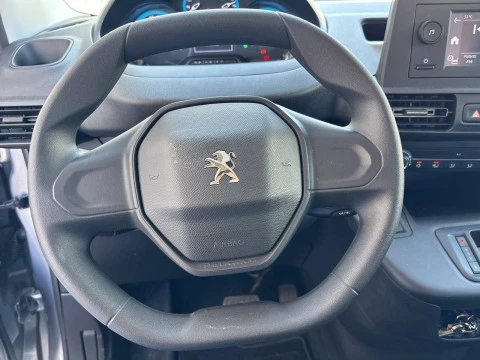 Peugeot e-Rifter e-Rifter Active Pack Standard 100kW