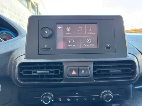 Peugeot e-Rifter e-Rifter Active Pack Standard 100kW