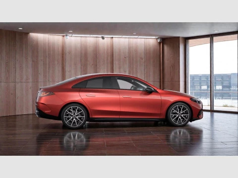 Mercedes-Benz CLA  180 con tecnologia hibrida