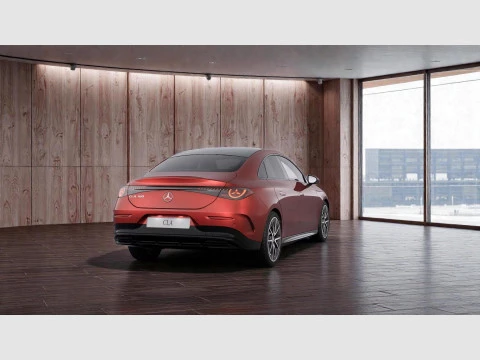 Mercedes-Benz CLA  180 con tecnologia hibrida